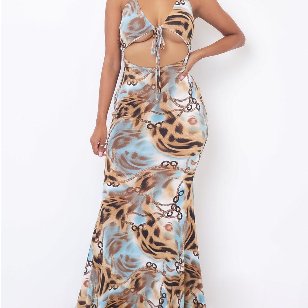 Meek Maxi Dress Size Medium